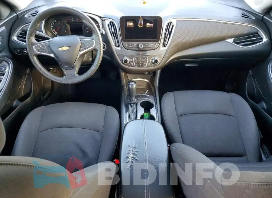 1G1ZD5ST2KF158509 Photo# 8