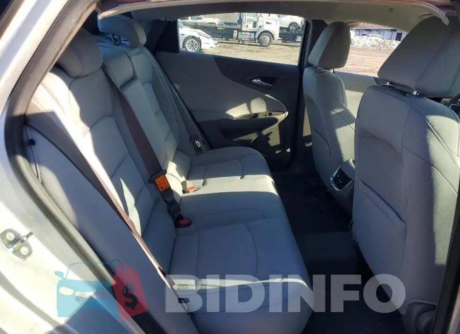 1G1ZD5ST3JF106255 Photo# 10