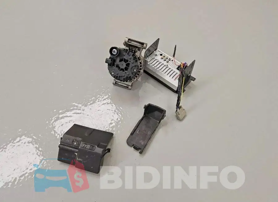 1G1ZD5ST9KF218317 Photo# 12