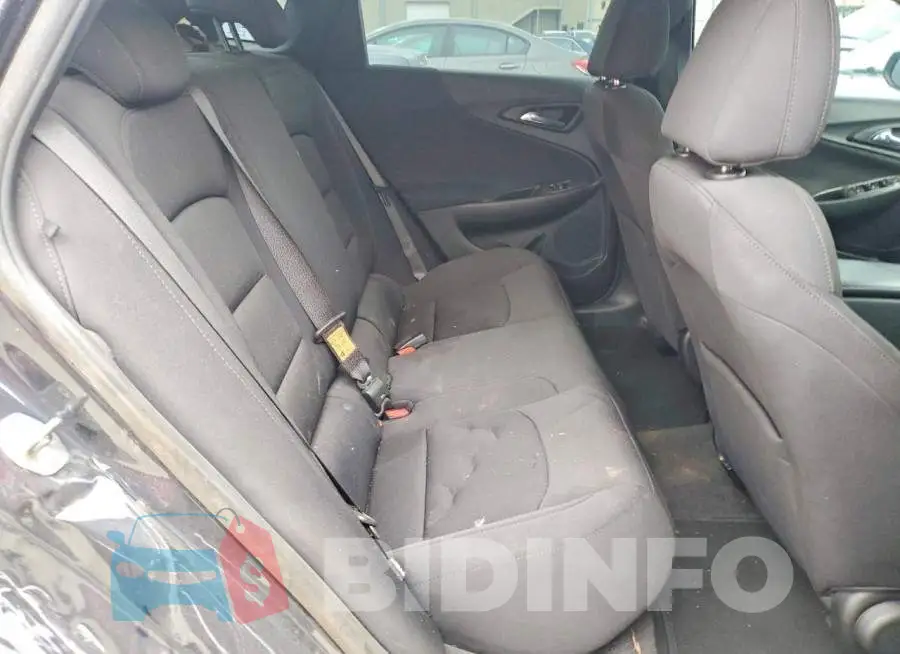 1G1ZG5ST9NF111277 Photo# 10