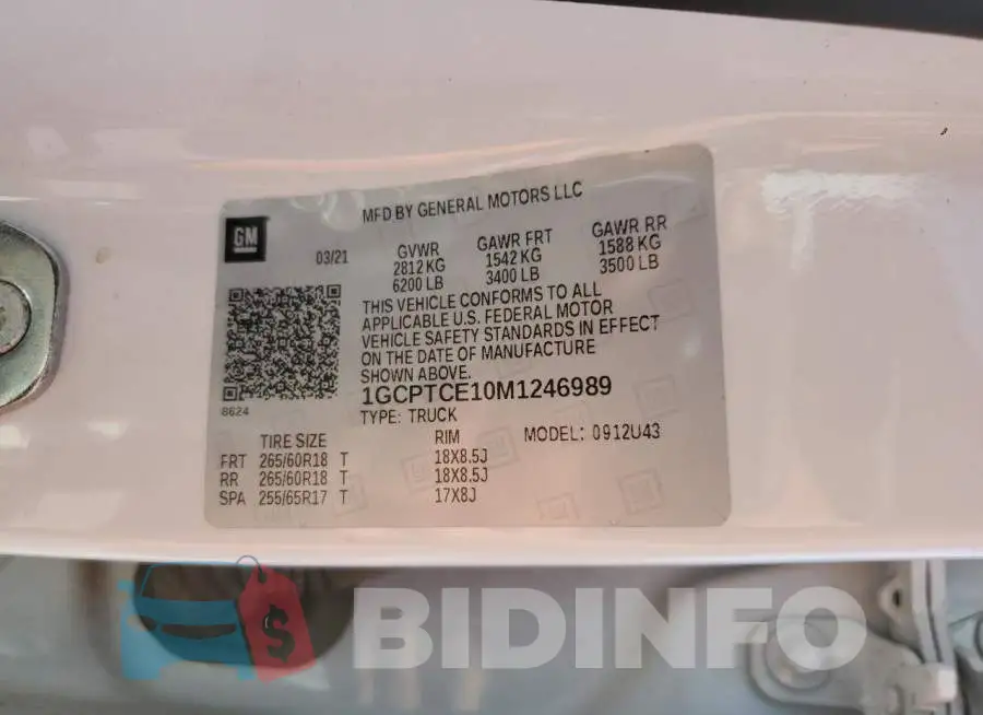 1GCPTCE10M1246989 Photo# 12