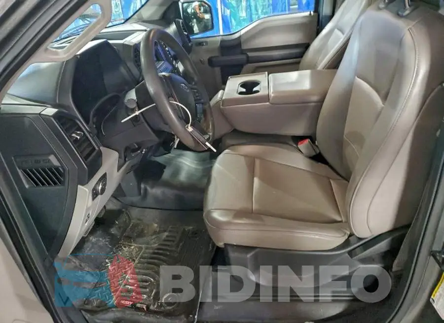 1FTMF1EP3JKD79397 Photo# 7