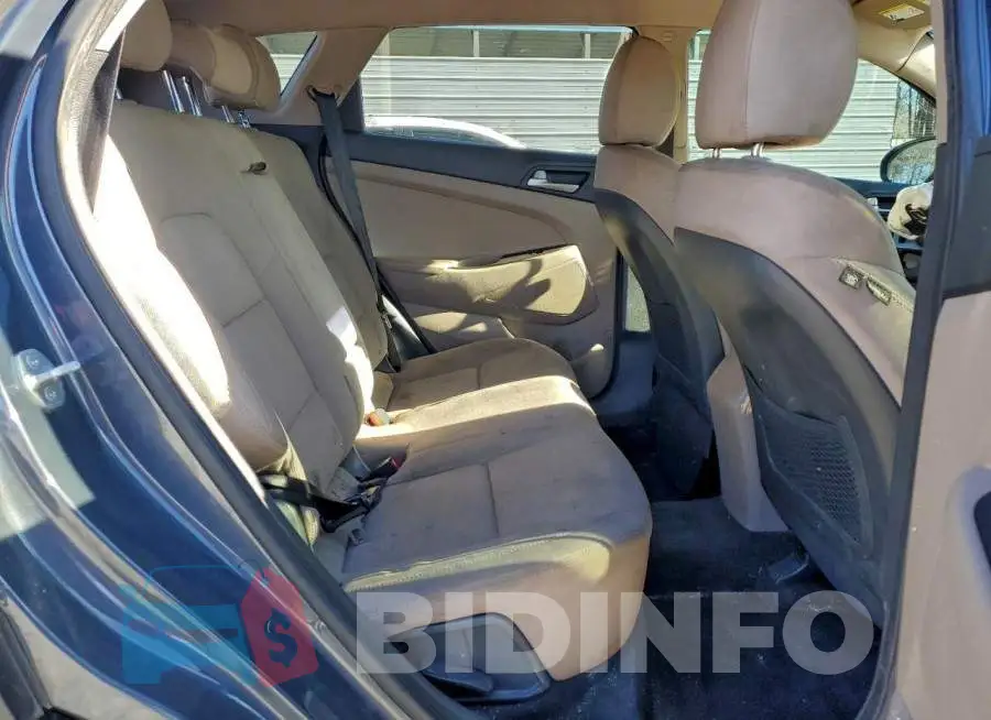 KM8J33A49MU320846 Photo# 8