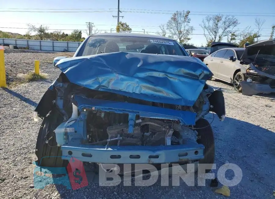 ML32F3FJ3HH004536 Photo# 5