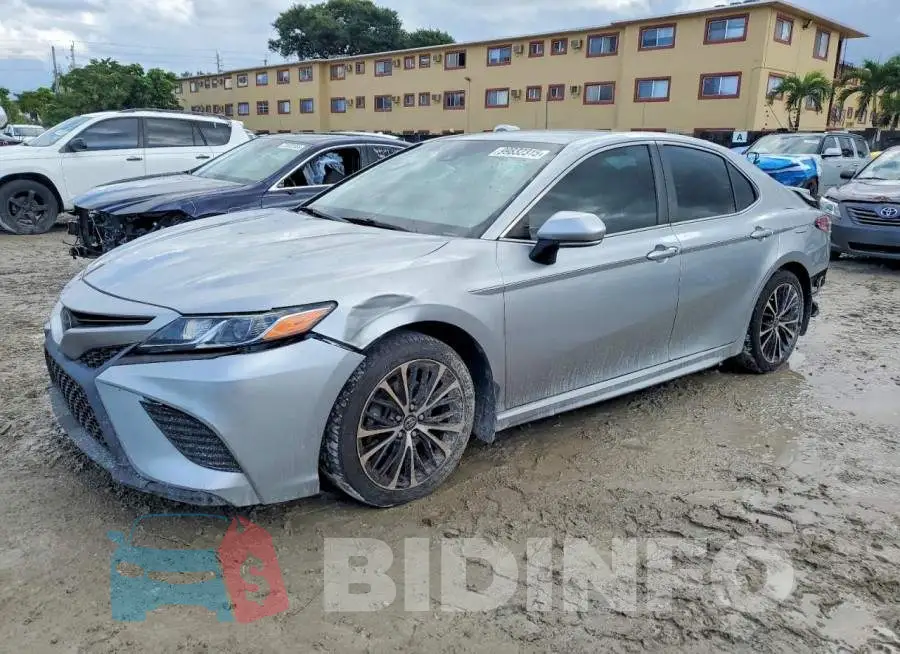 4T1B11HK5JU658890 Photo# 1