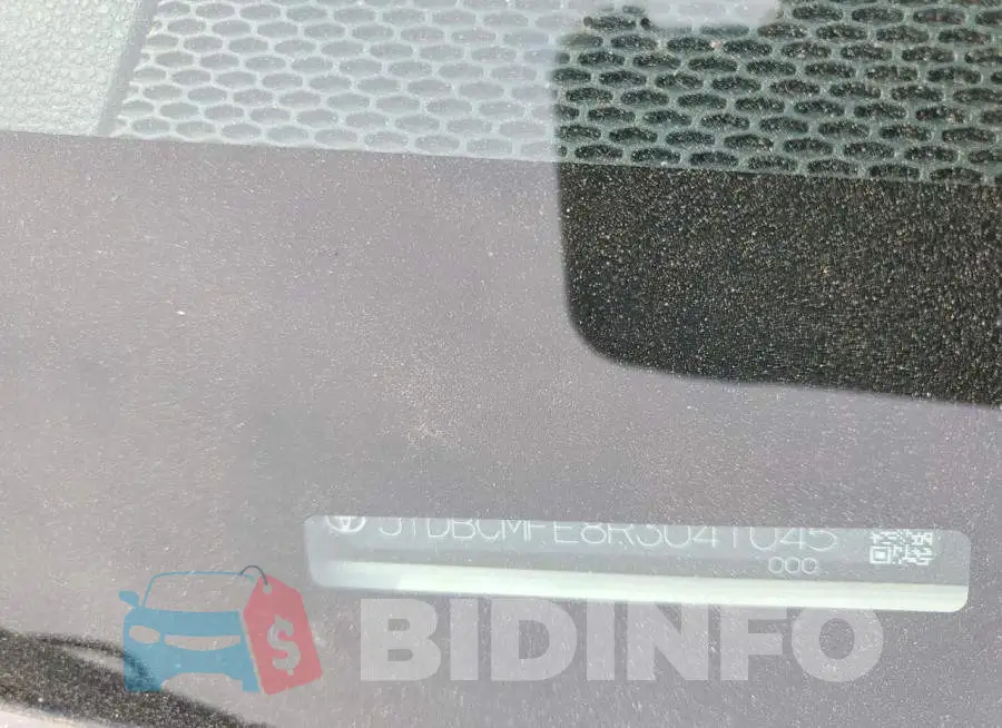 JTDBCMFE8R3041045 Photo# 12