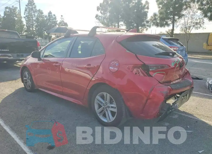 JTND4MBE7N3180181 Photo# 2