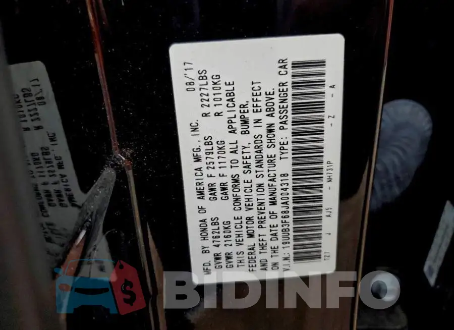 19UUB3F68JA004318 Photo# 12