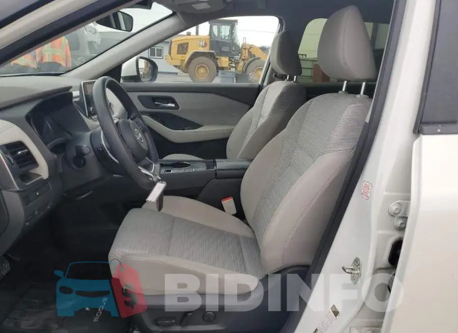 JN8BT3BA2PW005591 Photo# 7