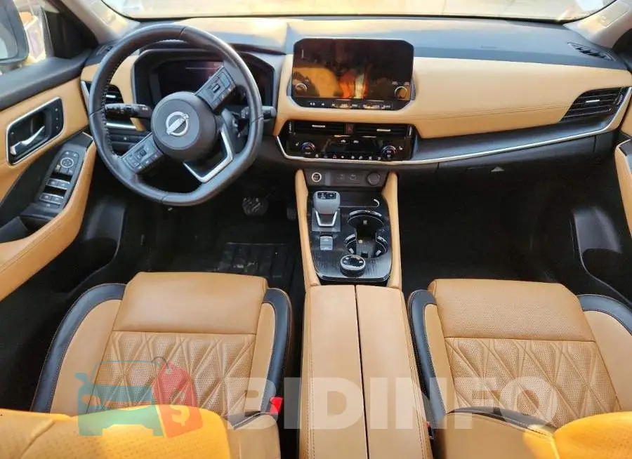 JN8BT3DD4NW271019 Photo# 8