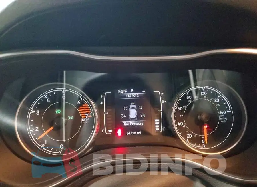 1C4PJLCBXKD487424 Photo# 9