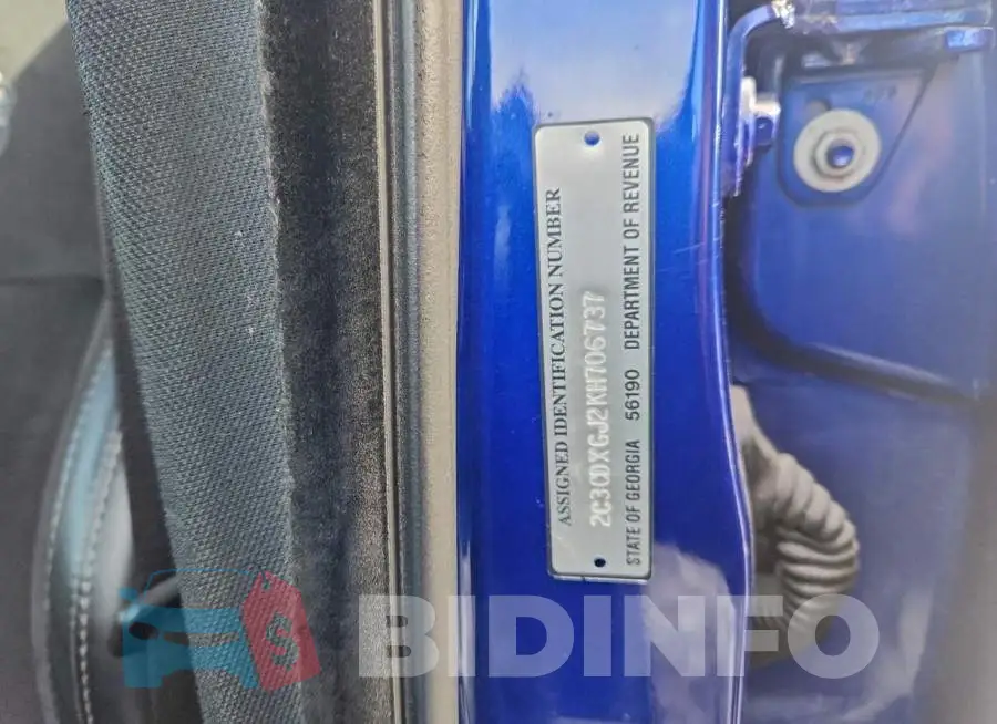 2C3CDXGJ2KH706737 Photo# 12