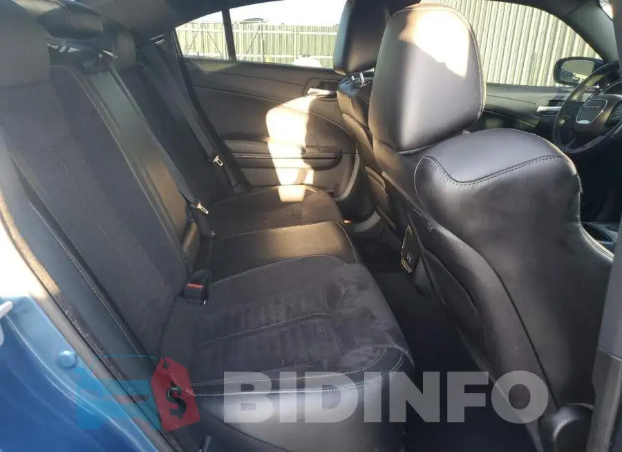 2C3CDXGJ3PH525251 Photo# 10