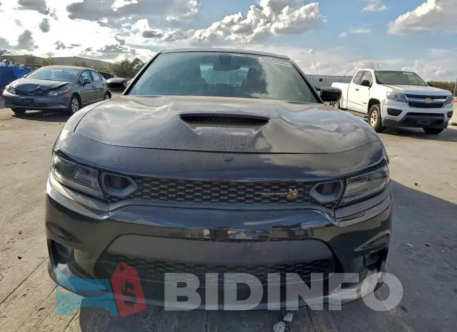 2C3CDXGJ8KH735918 Photo# 5
