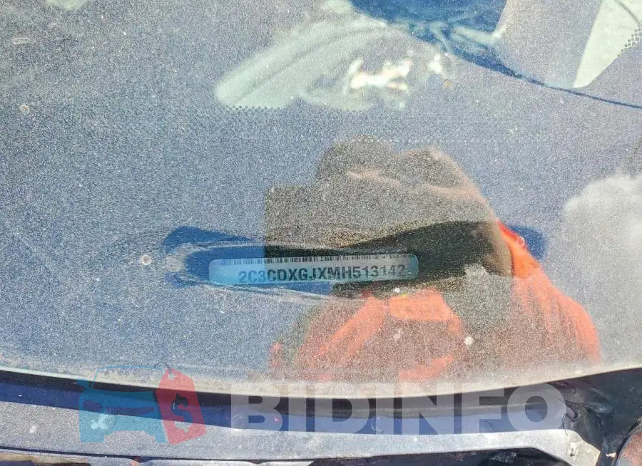 2C3CDXGJXMH513142 Photo# 12