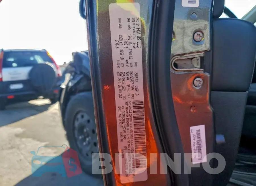 3C4PDCAB9LT207384 Photo# 13