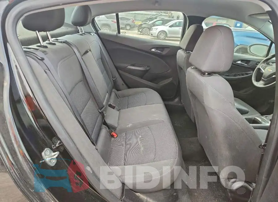 1G1BE5SM7K7124194 Photo# 10