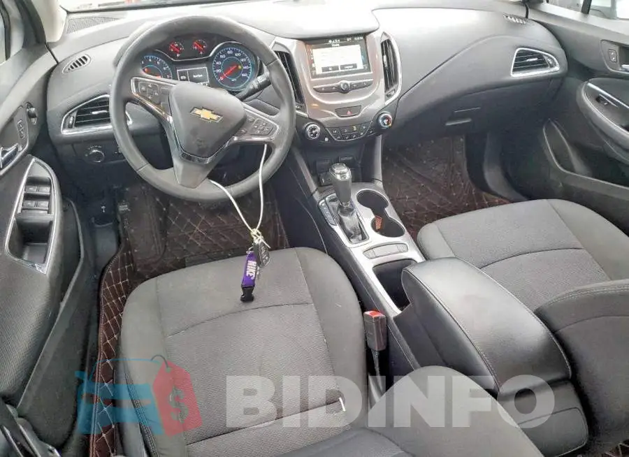 1G1BE5SMXJ7170407 Photo# 8