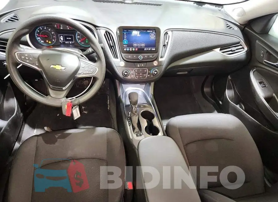 1G1ZD5ST8SF130021 Photo# 8