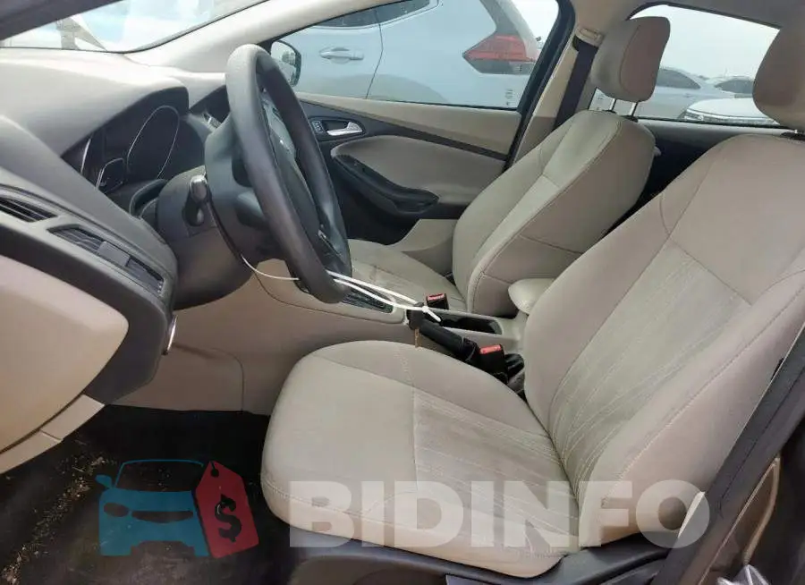 1FADP3F28JL283731 Photo# 7