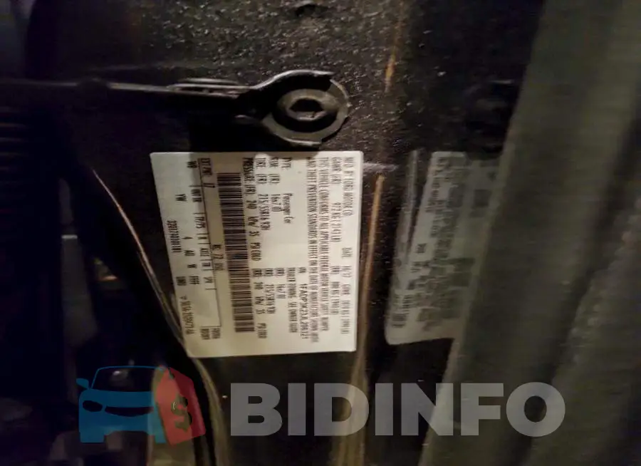 1FADP3K23JL206321 Photo# 12