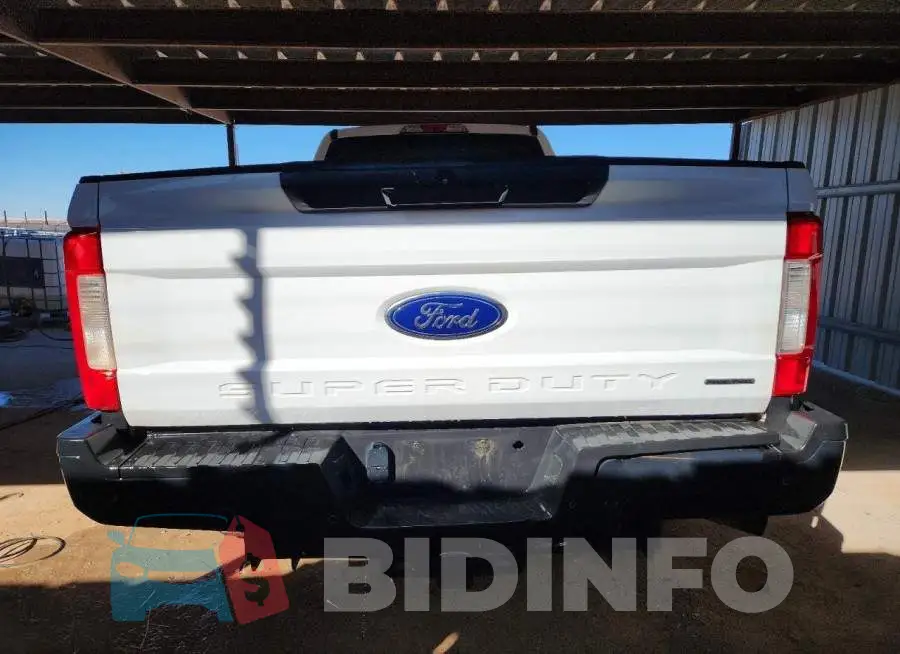 1FT7X2B63JEB21293 Photo# 6