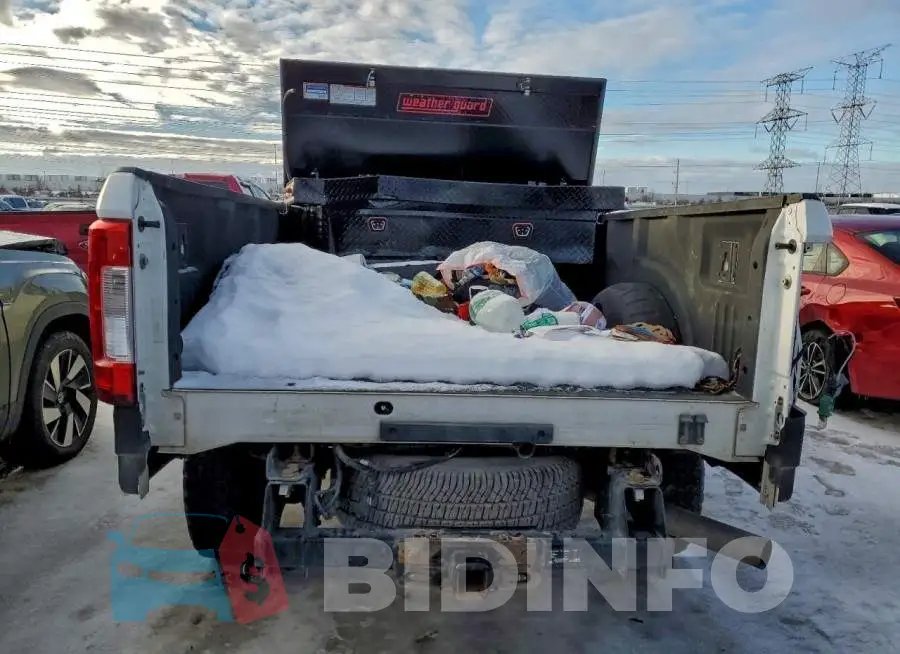 1FT7X2B68HED43936 Photo# 6