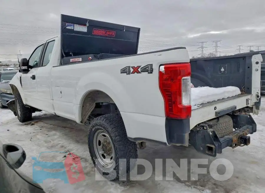 1FT7X2B68HED43936 Photo# 2