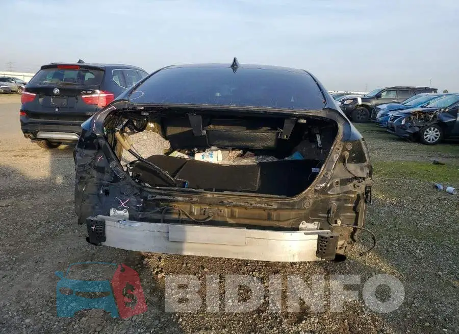 1HGCV2F95JA009371 Photo# 6