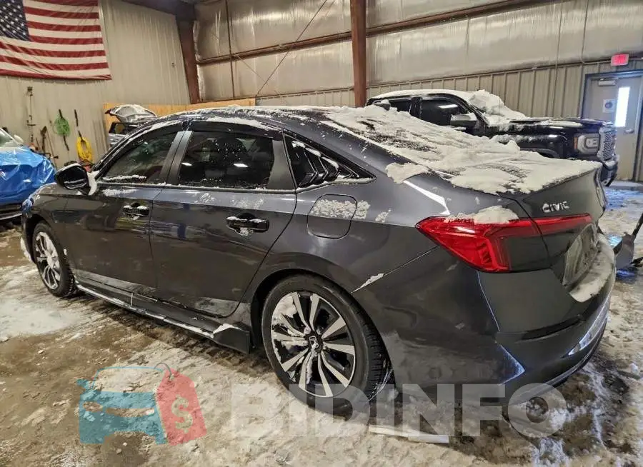 2HGFE1F71NH315917 Photo# 2