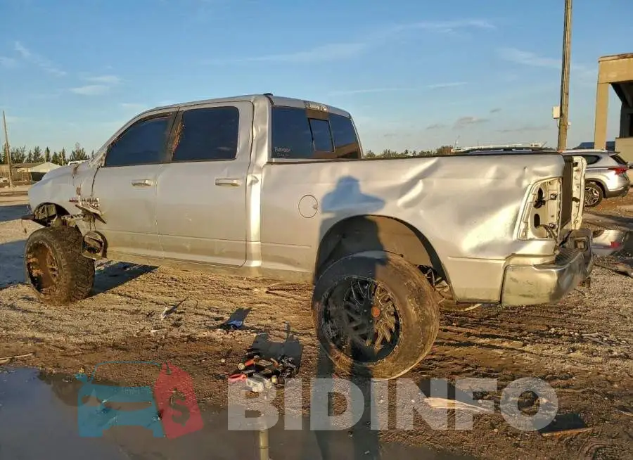 1C6RR6TT6KS509921 Photo# 2