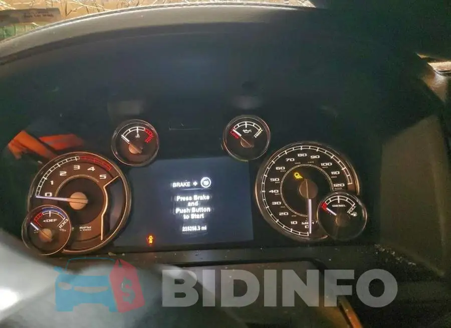 3C6UR5PL2JG405897 Photo# 9