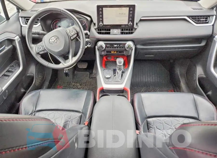 2T3J1RFV8LC074695 Photo# 8