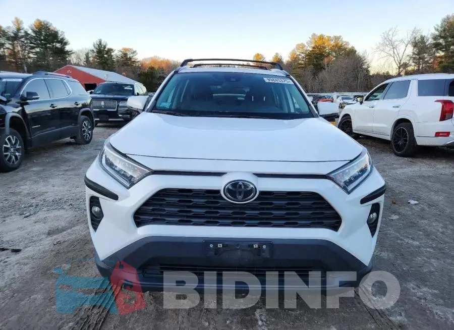 2T3P1RFV1LC140157 Photo# 5