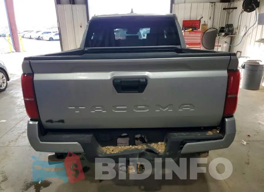 3TMLB5JN2SM095885 Photo# 6