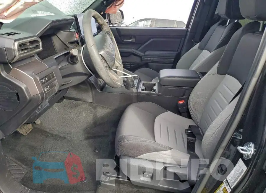 3TMLB5JN3SM140140 Photo# 7