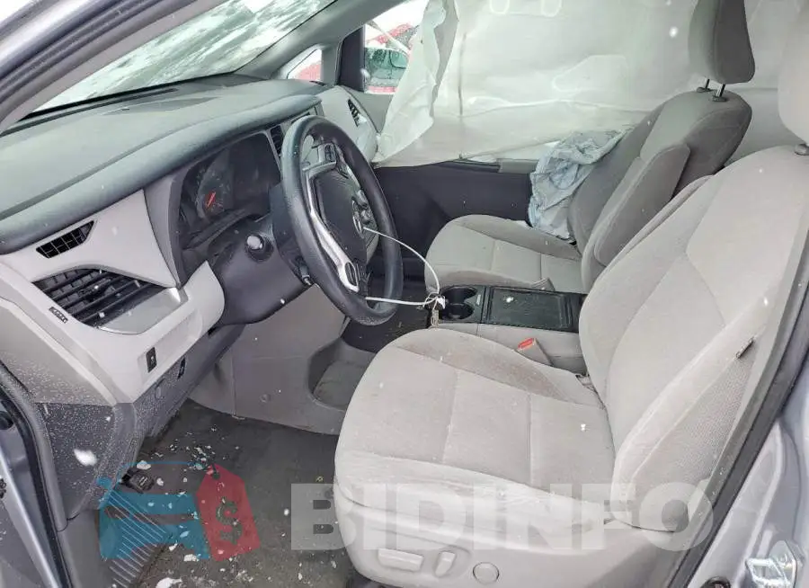 5TDKZ3DCXHS786032 Photo# 7