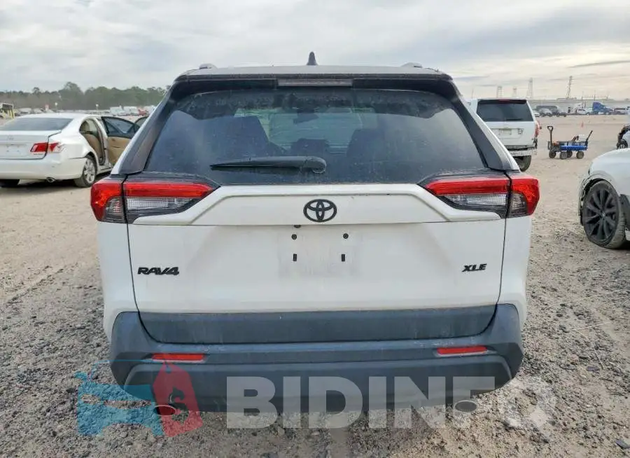 JTMW1RFV0KD033106 Photo# 6