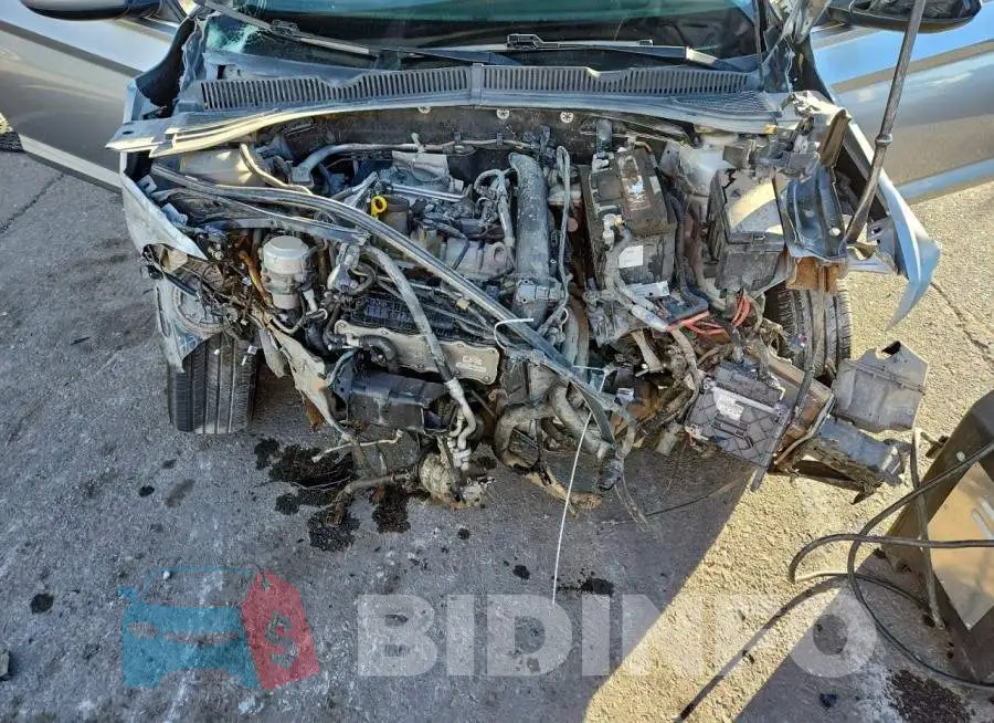 3VWN57BU0KM215357 Photo# 11