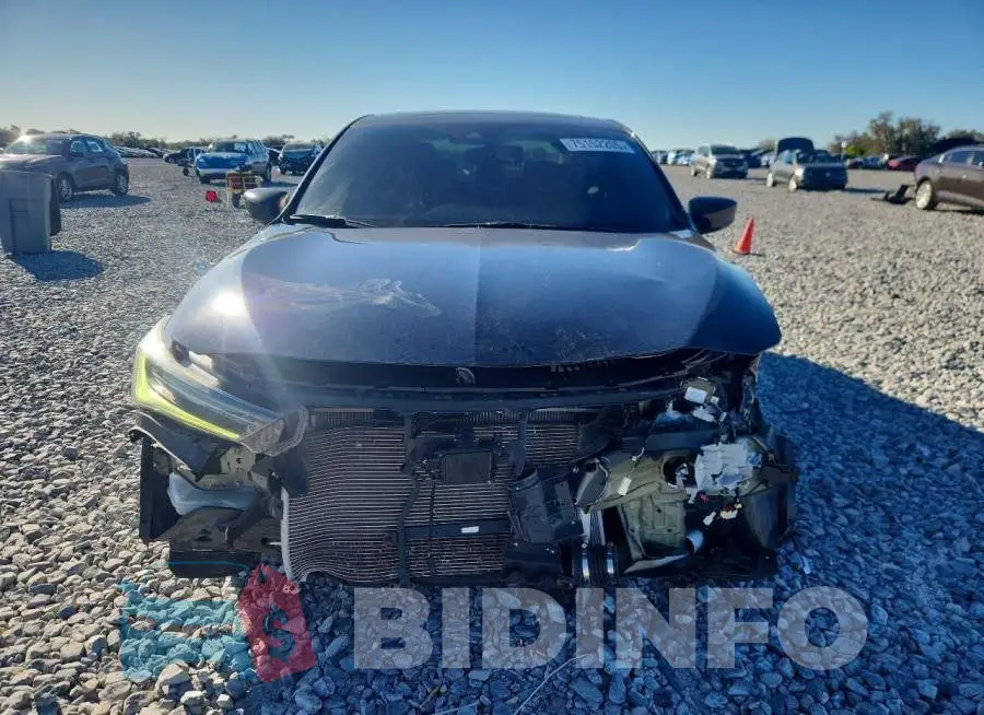 19UDE2F74LA005057 Photo# 5