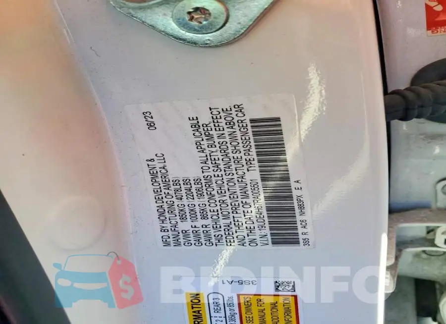 19UDE4H67RA005501 Photo# 13