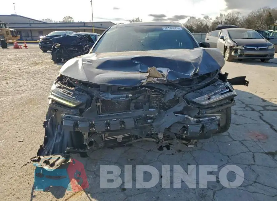 19UUB5F56MA000095 Photo# 5