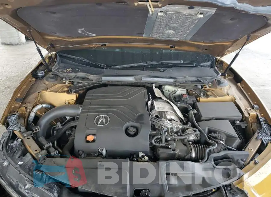 19UUB7F09MA000852 Photo# 11