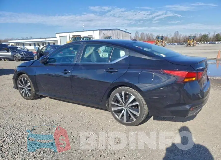 1N4BL4CV6KC176752 Photo# 2