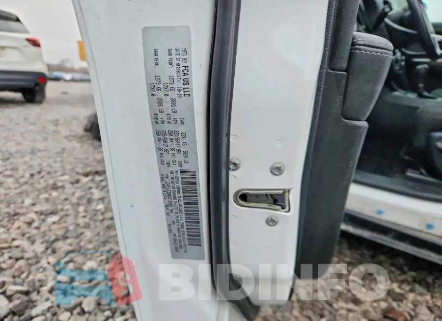 1C4PJLCB9KD312419 Photo# 12
