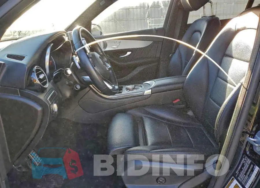 WDC0G4JB6KV183410 Photo# 7