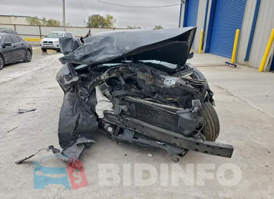 2C3CDXBGXLH124012 Photo# 5