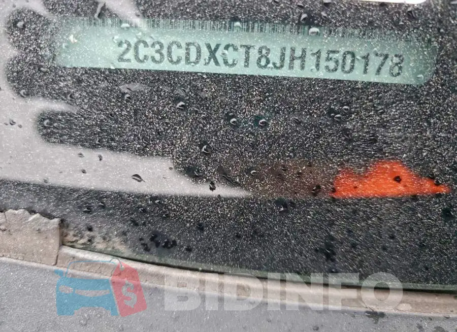 2C3CDXCT8JH150178 Photo# 12