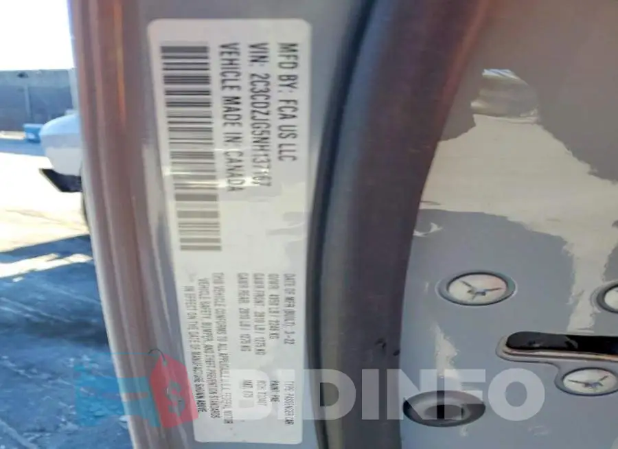 2C3CDZJG5NH137167 Photo# 12