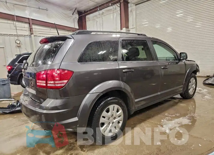 3C4PDCAB7LT276042 Photo# 3